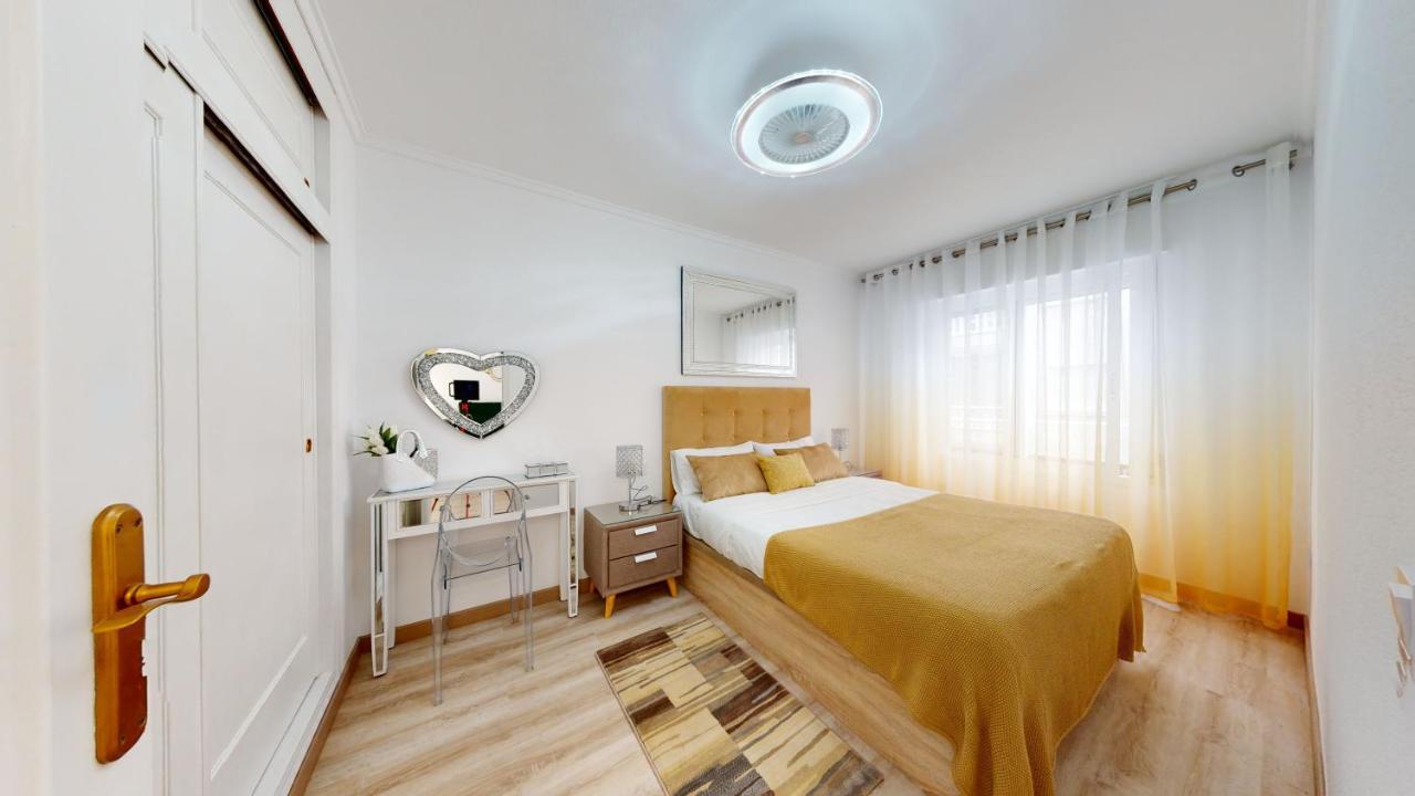 Pedro Lorca Torrevieja Exterior foto